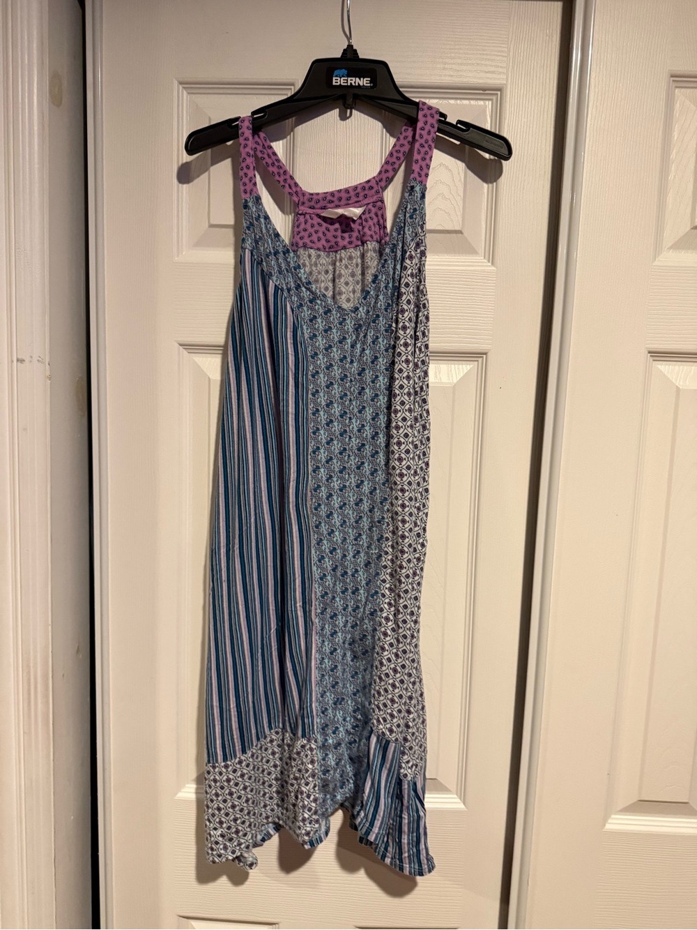 Secret Treasures Mixed-Print Sleeveless nightgown in Blue and Purple
